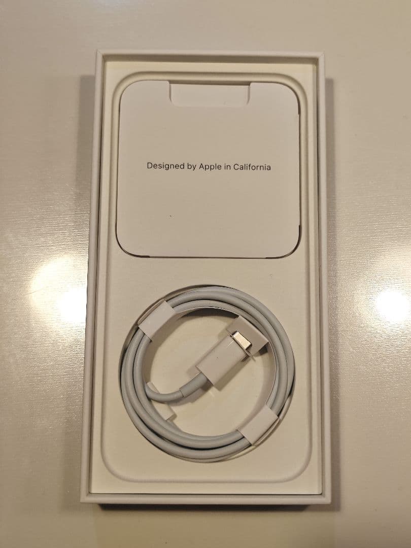 美品　iPhone14 256GB パープル 85% SIMフリー