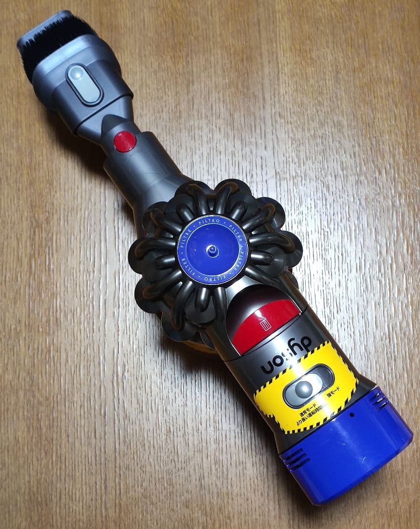 ダイソン SV11 掃除機＋マキタ18vアダプターセット 分解清掃済み 動作品