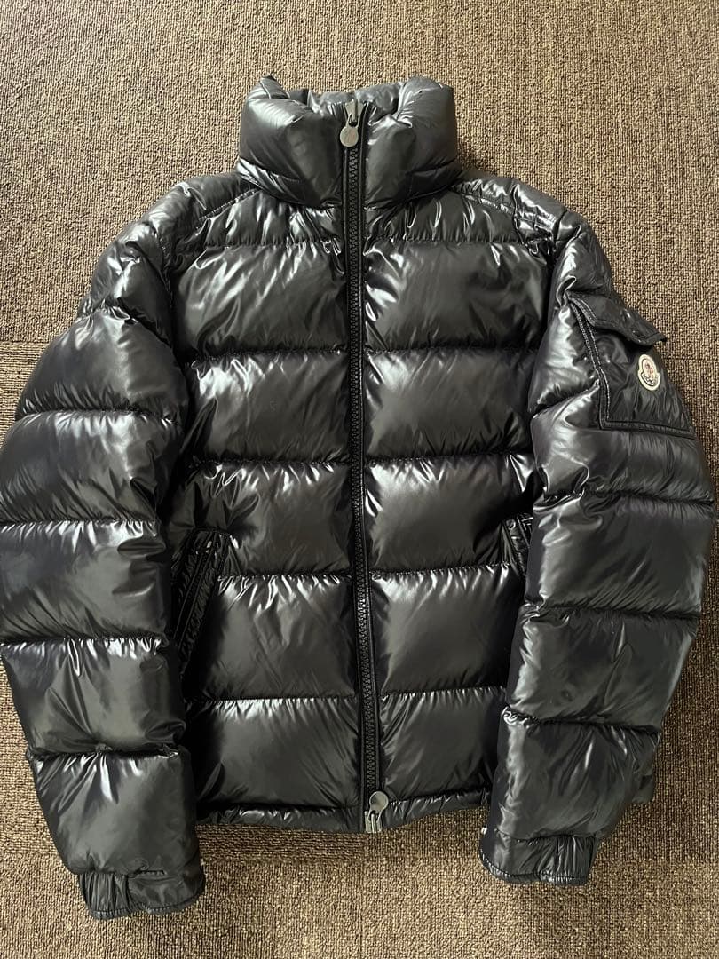モンクレールMONCLER ダウンジャケット