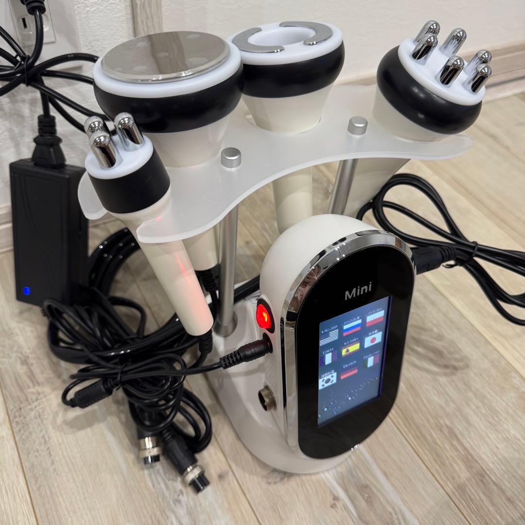 【新品】4in1業務用　40Khzキャビテーション　ラジオ波エステ 日本語対応