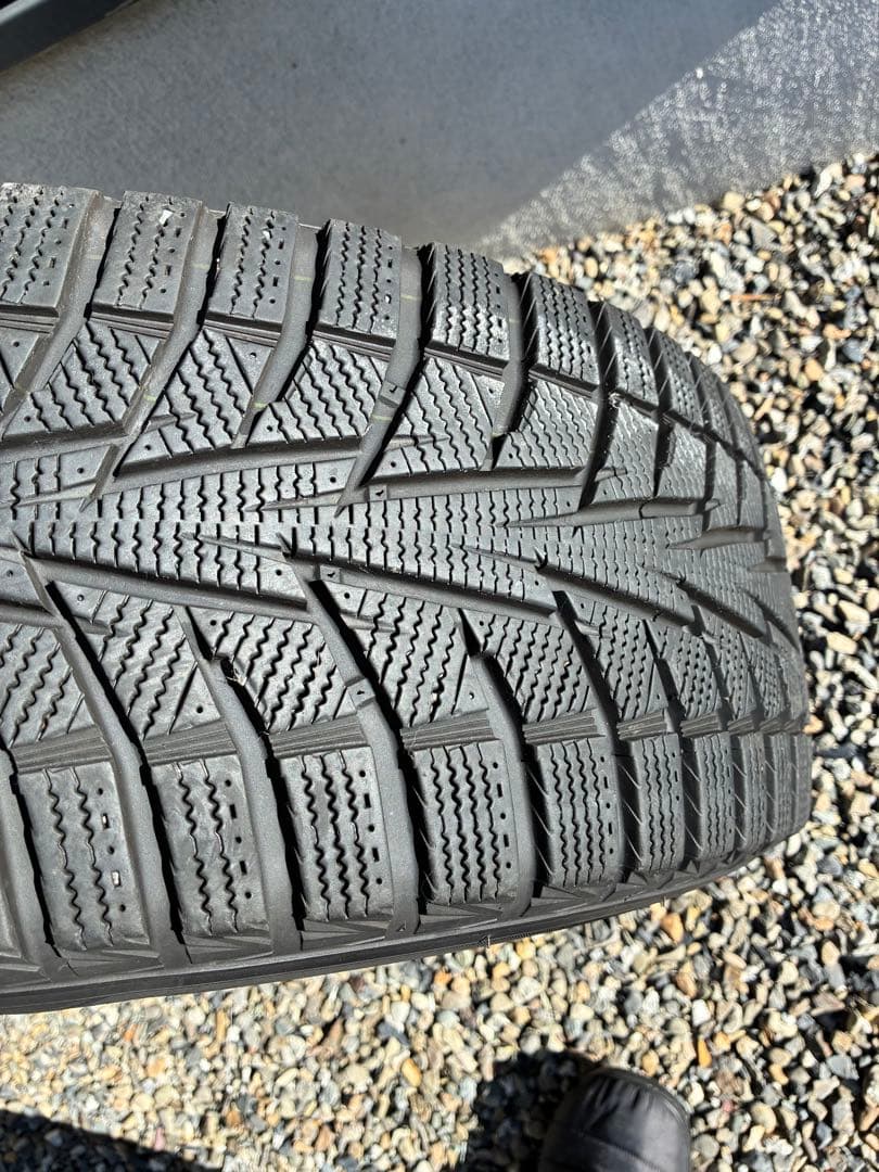 【岐阜市引取限定】Hankook 冬用タイヤセット 225/65R17 ハリアー