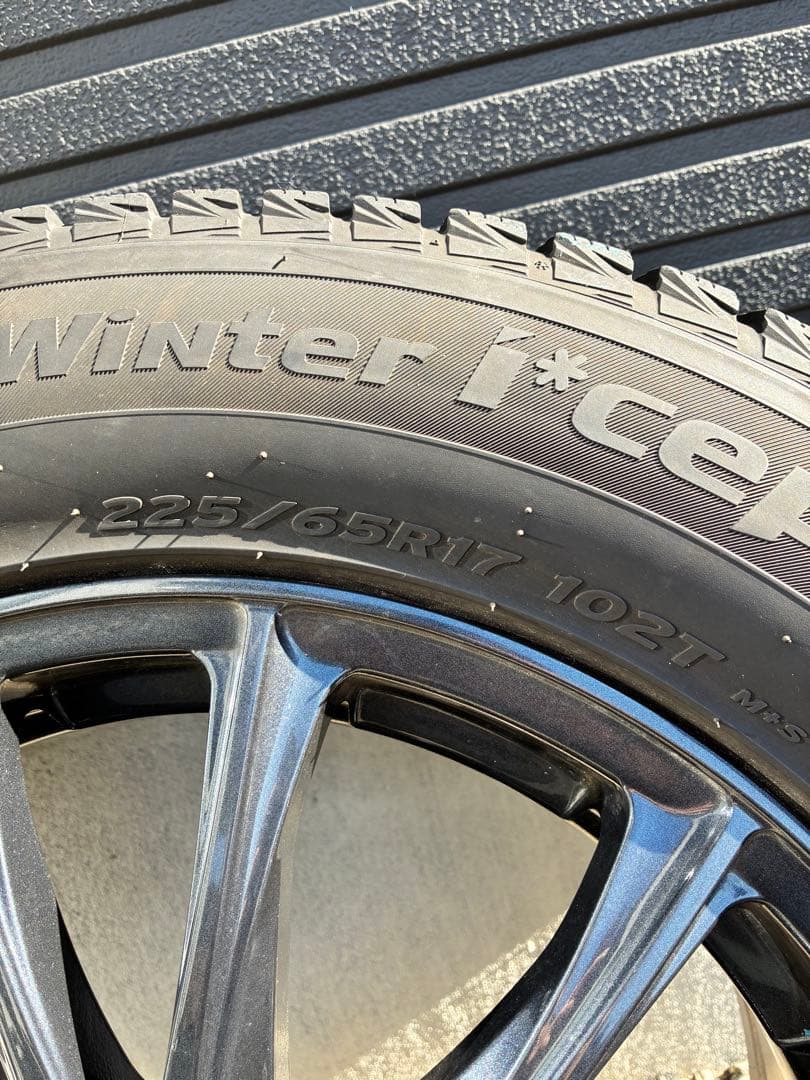 【岐阜市引取限定】Hankook 冬用タイヤセット 225/65R17 ハリアー
