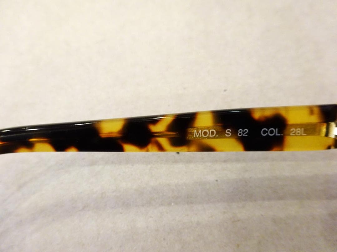 ☆希少☆ ジャンニヴェルサーチ サングラス　MOD.S 82 COL.28L