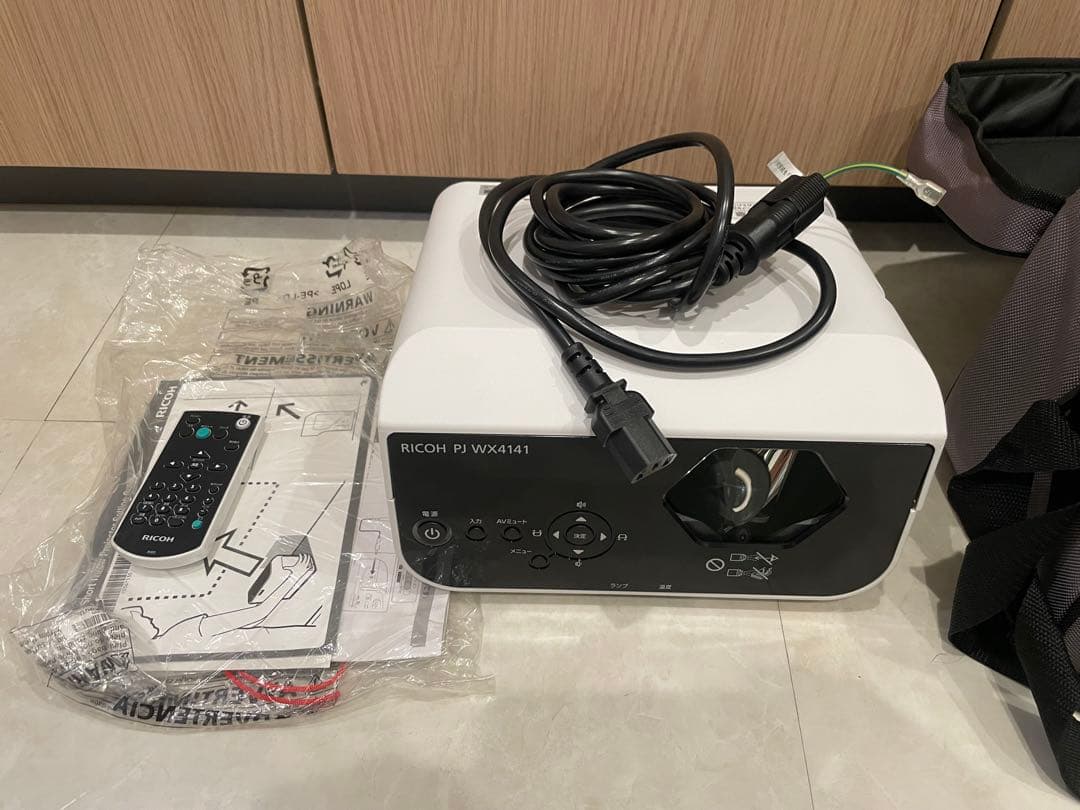 RICOH PJ WX4141NI プロジェクター本体
