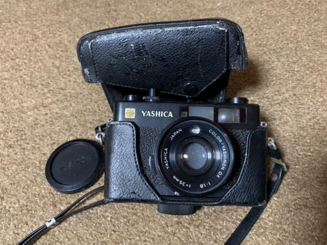 ヤシカ　フィルムカメラ