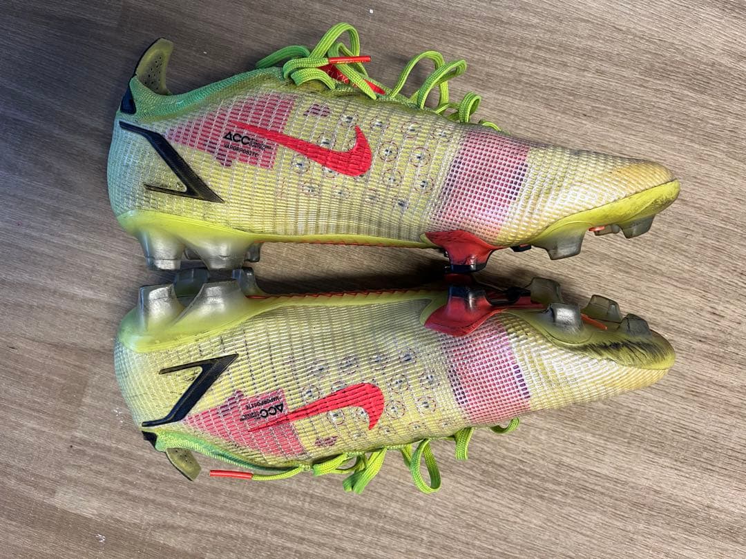 マーキュリアル FG 28