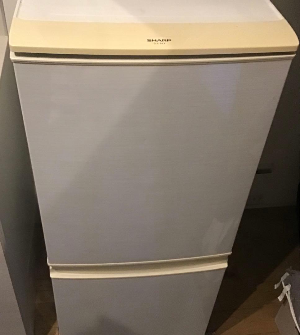 SHARP 冷蔵庫 一人暮らし用 ホワイト【梱包・発送たのメル便発送】