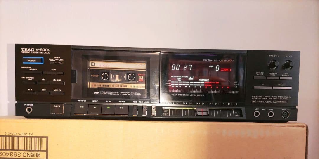 TEAC V-800X カセットデッキ 動作確認済み　ジャンク