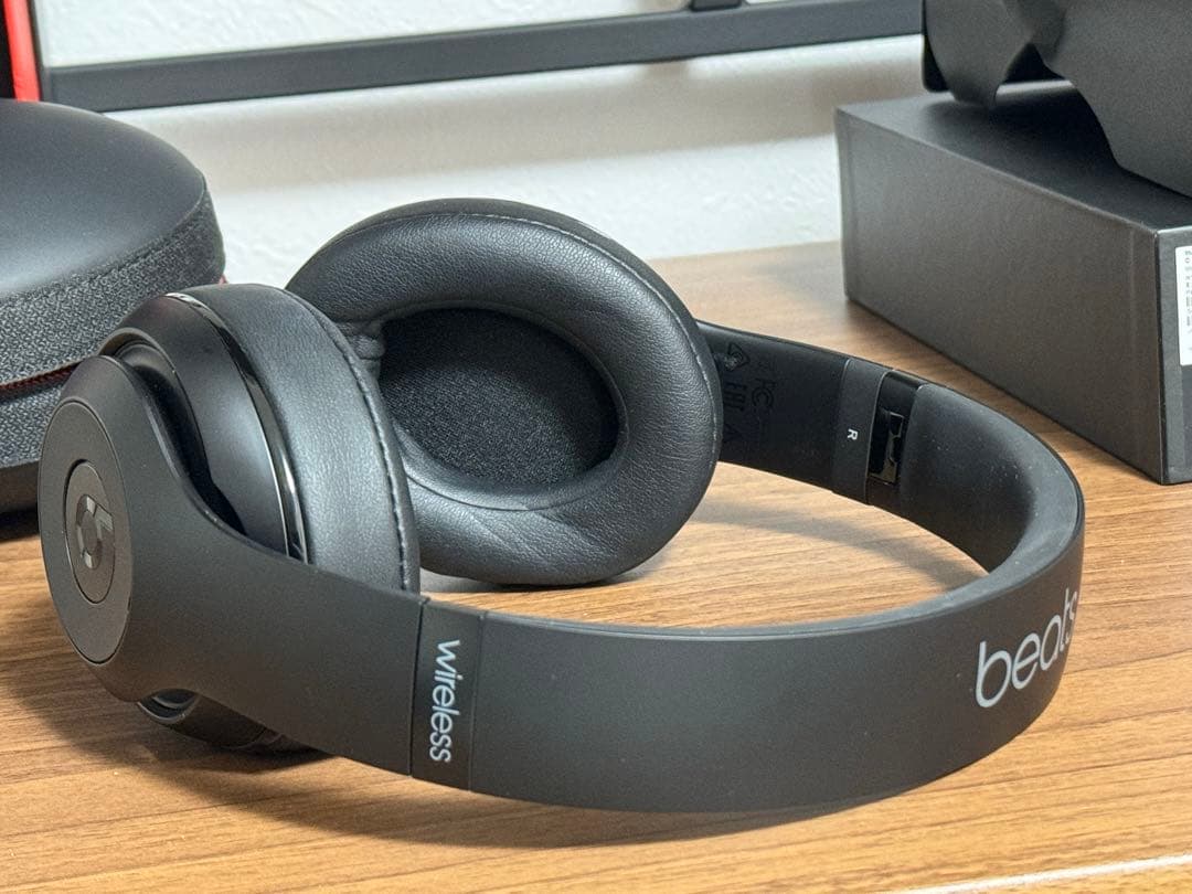 ヘッドホン StudioWireless MHAJ2PA/B/Beats by Dr.Dre