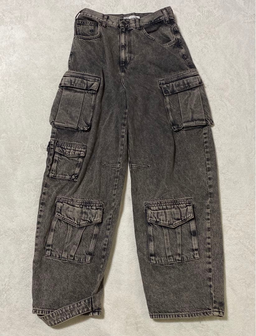 ZARA ユーティリティーマルチポケットカーゴパンツ 黒 ケミカルウォッシュ