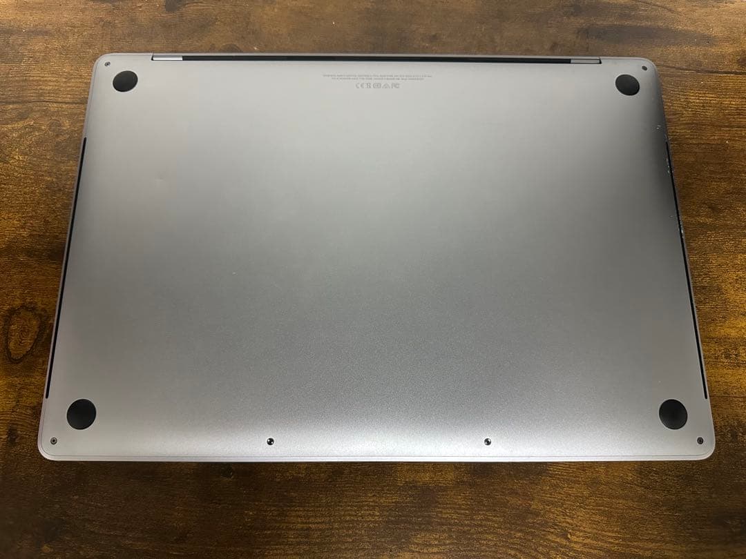 MacBook Pro 15インチ 2018 i7 16GB 512GB 美品