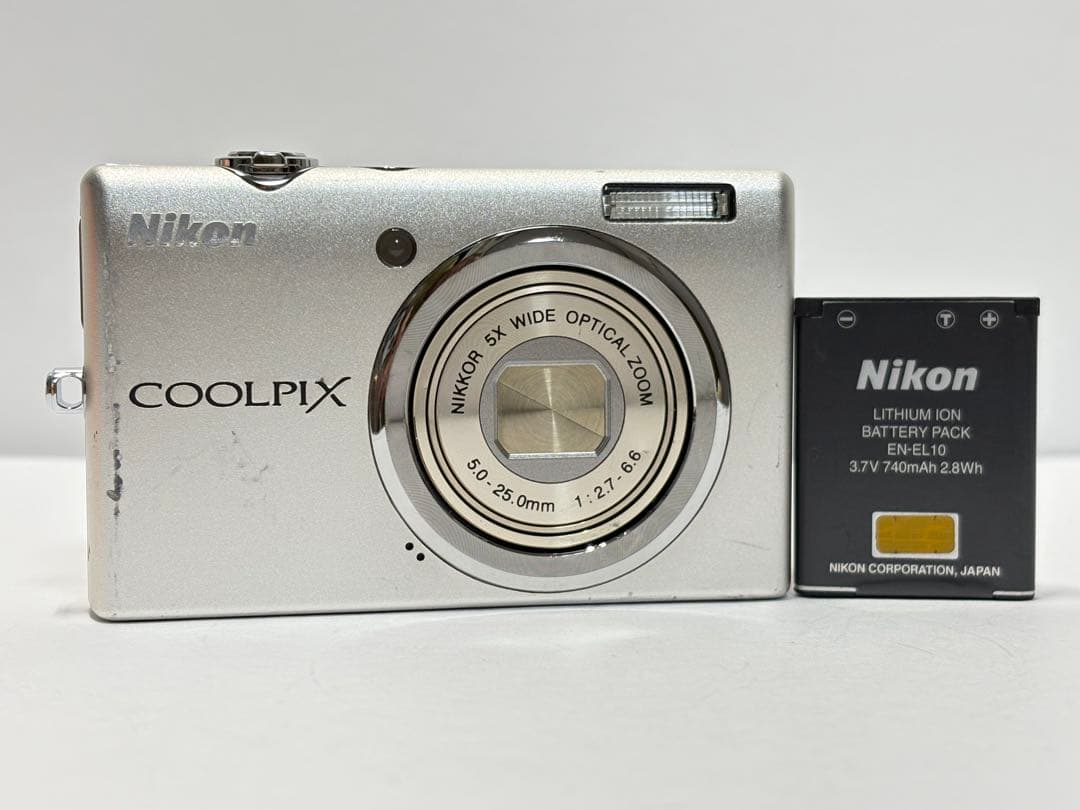 Nikon COOLPIX S570 コンパクトカメラ コンデジ デジカメ