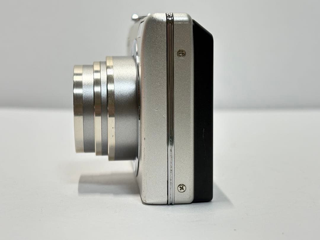 Nikon COOLPIX S570 コンパクトカメラ コンデジ デジカメ