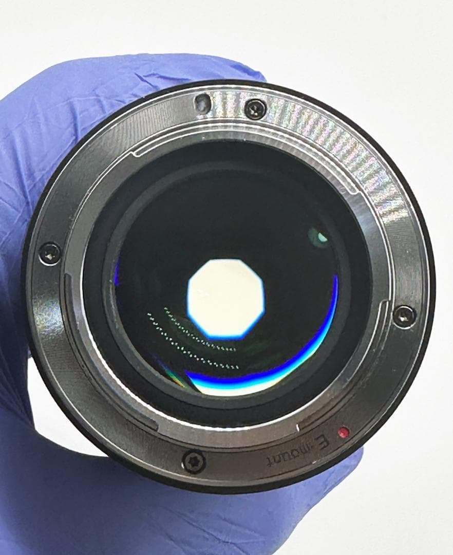 SIRUI 24mm F2.8 1.33x Eマウント アナモルフィックレンズ