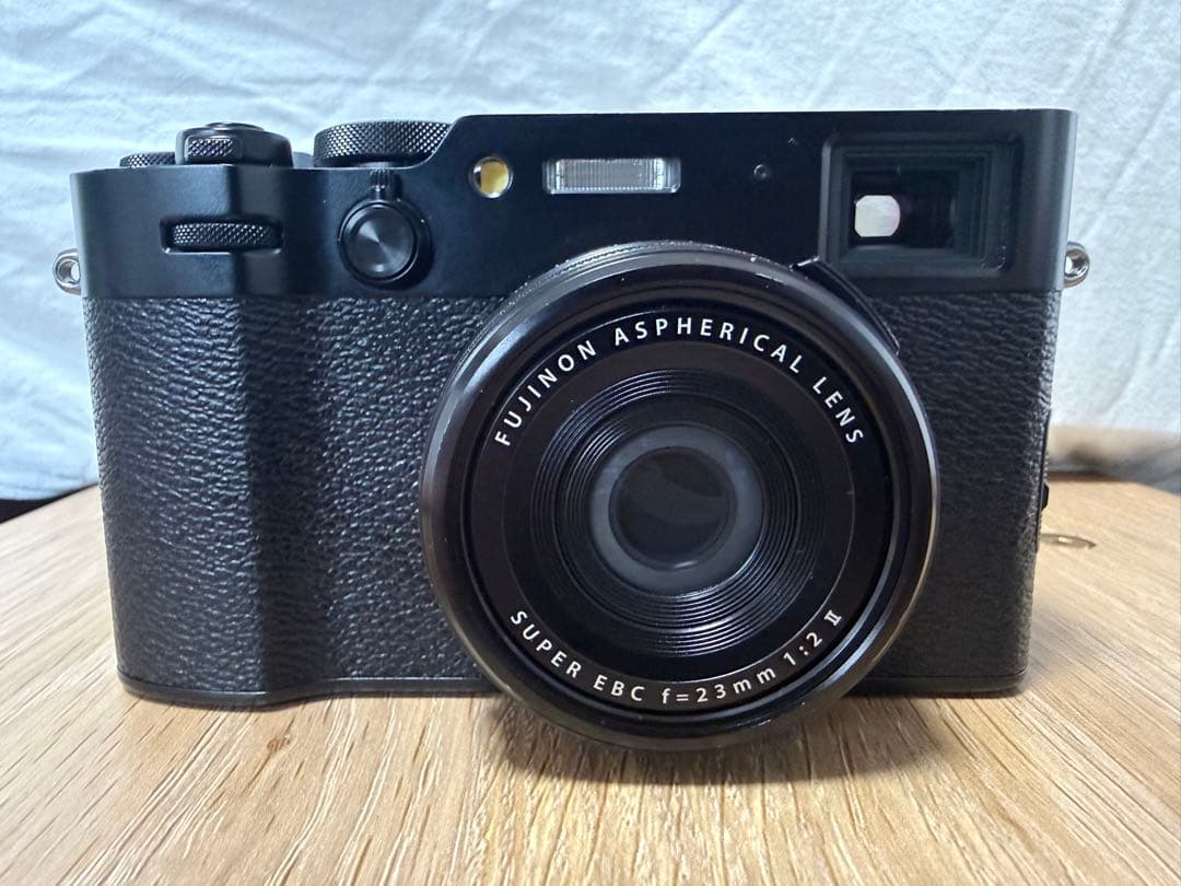FUJIFILM X100Vi コンパクトデジタルカメラ