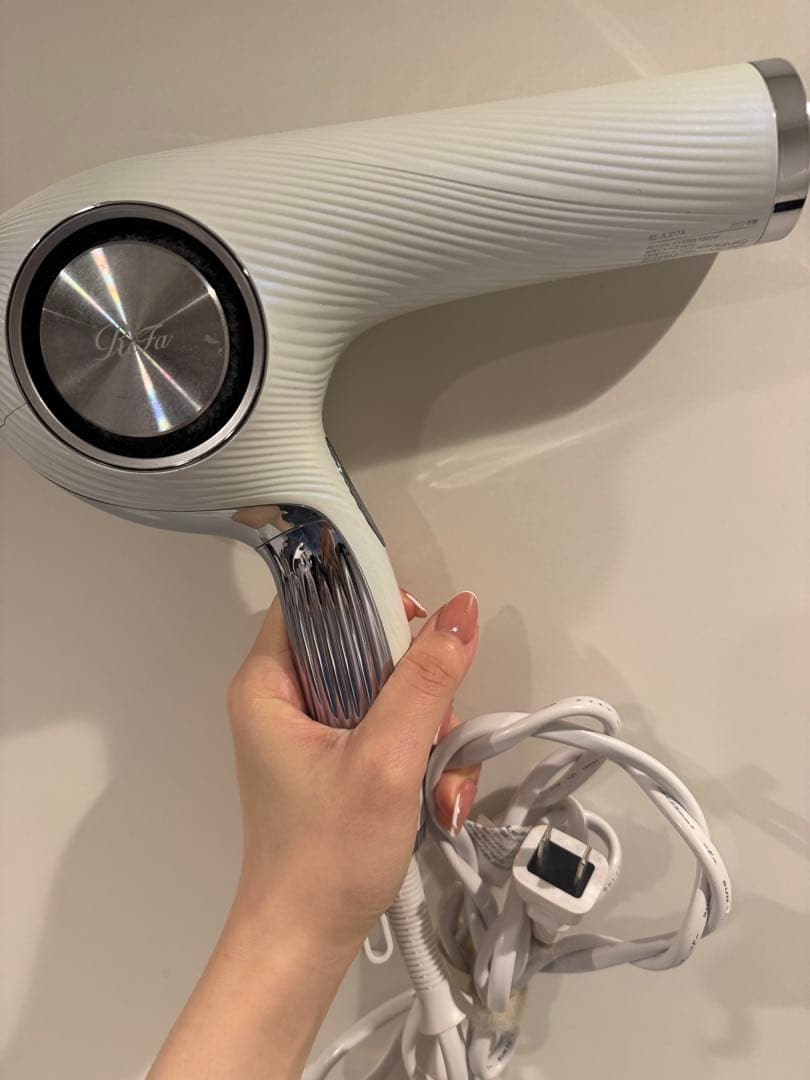 ReFa ヘアドライヤー　2022年製　RE-AB02A