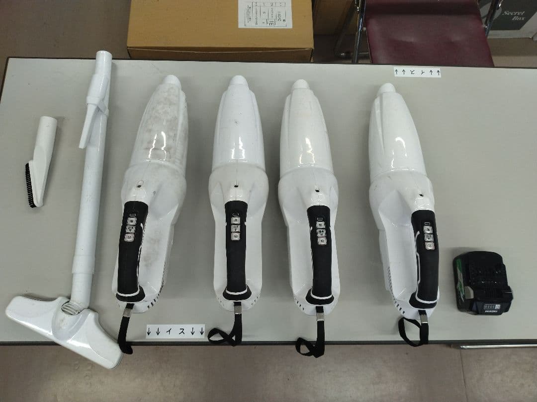 HiKOKI コードレスクリーナー R18DB　４台+バッテリー１個