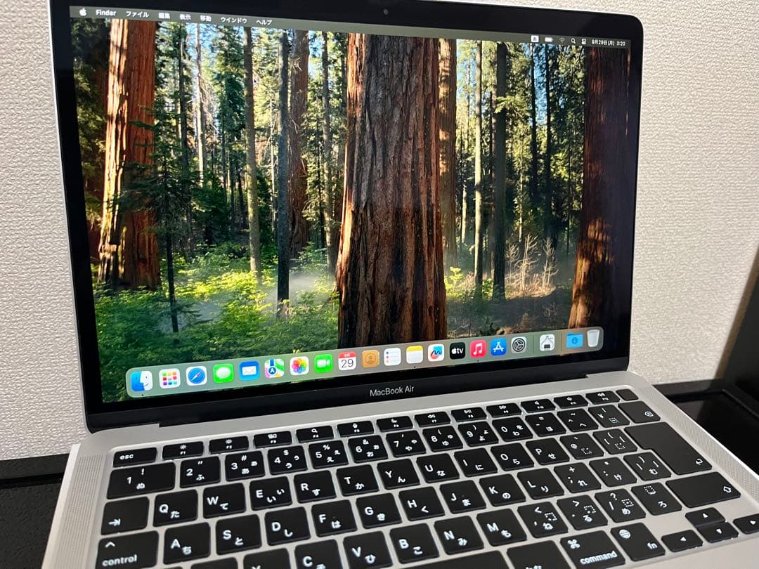 【美品】Apple MacBook Air M1 2020 8GB/500GB