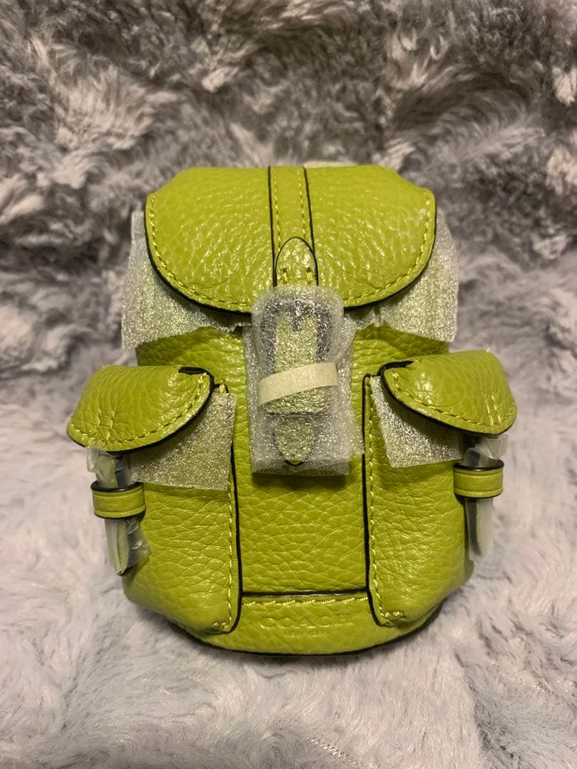 新品未使用☆COACH ライムグリーン バックパック型チャーム