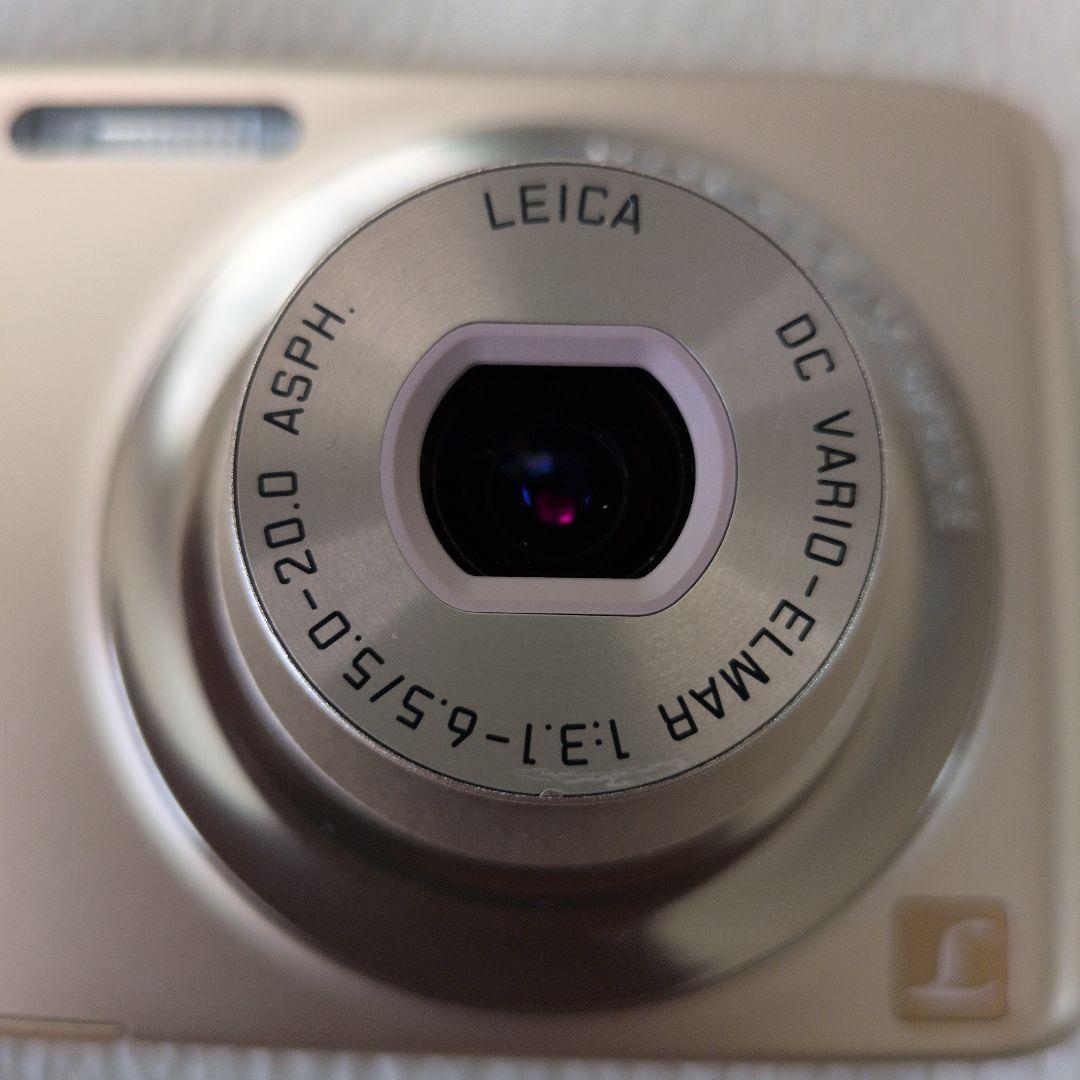 【極美品】パナソニック　LUMIX コンパクトデジカメ　DMC-FH7　ゴールド