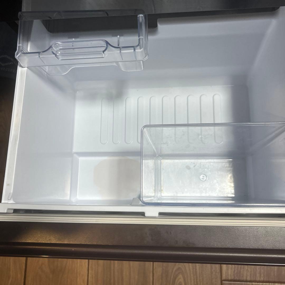 シャープＳＨＡＲＰ３ドア冷蔵庫（左右開き）３５０ＬSJ-GW35G-R