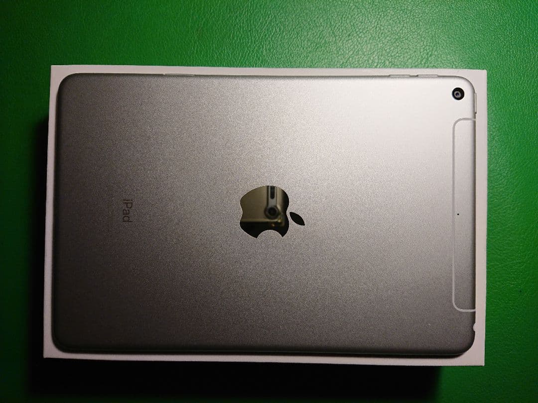 Apple iPad５mini Wi-Fi + Cellular 64GB 美品