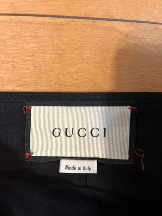 GUCCI 半ズボン