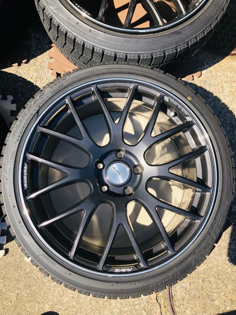 シゲ　4/4 rays ホムラ 8.5j43 2x8GTS 19インチ