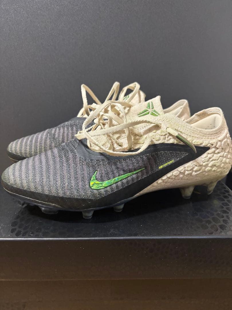 NIKE サッカースパイク ファントム6 FG