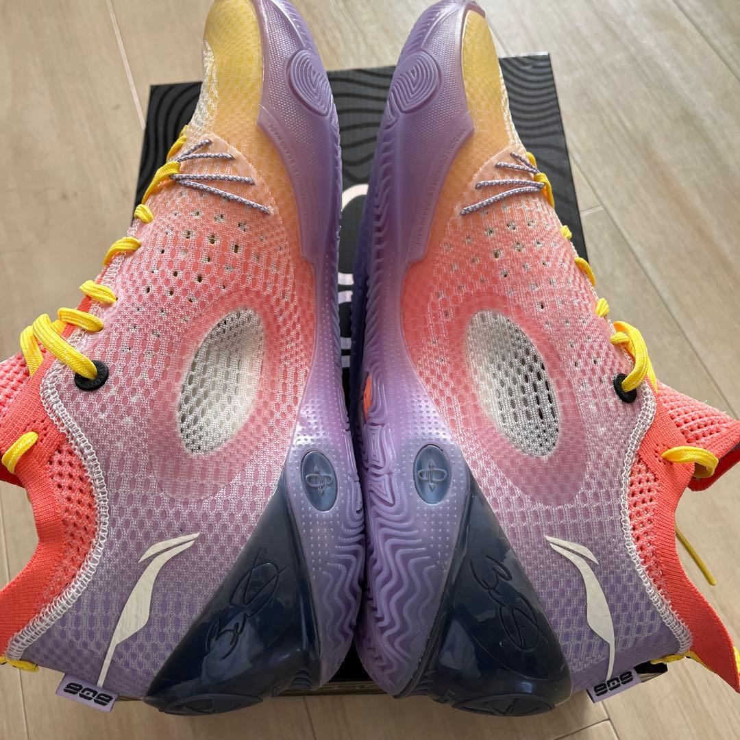 Wade 808 3 ultra v2 low リーニン