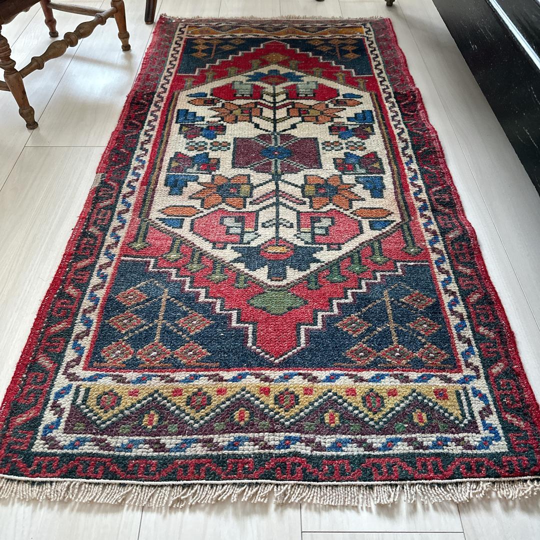 トルコヴィンテージラグ A36 スモールラグ ネイビー レッド マスタード