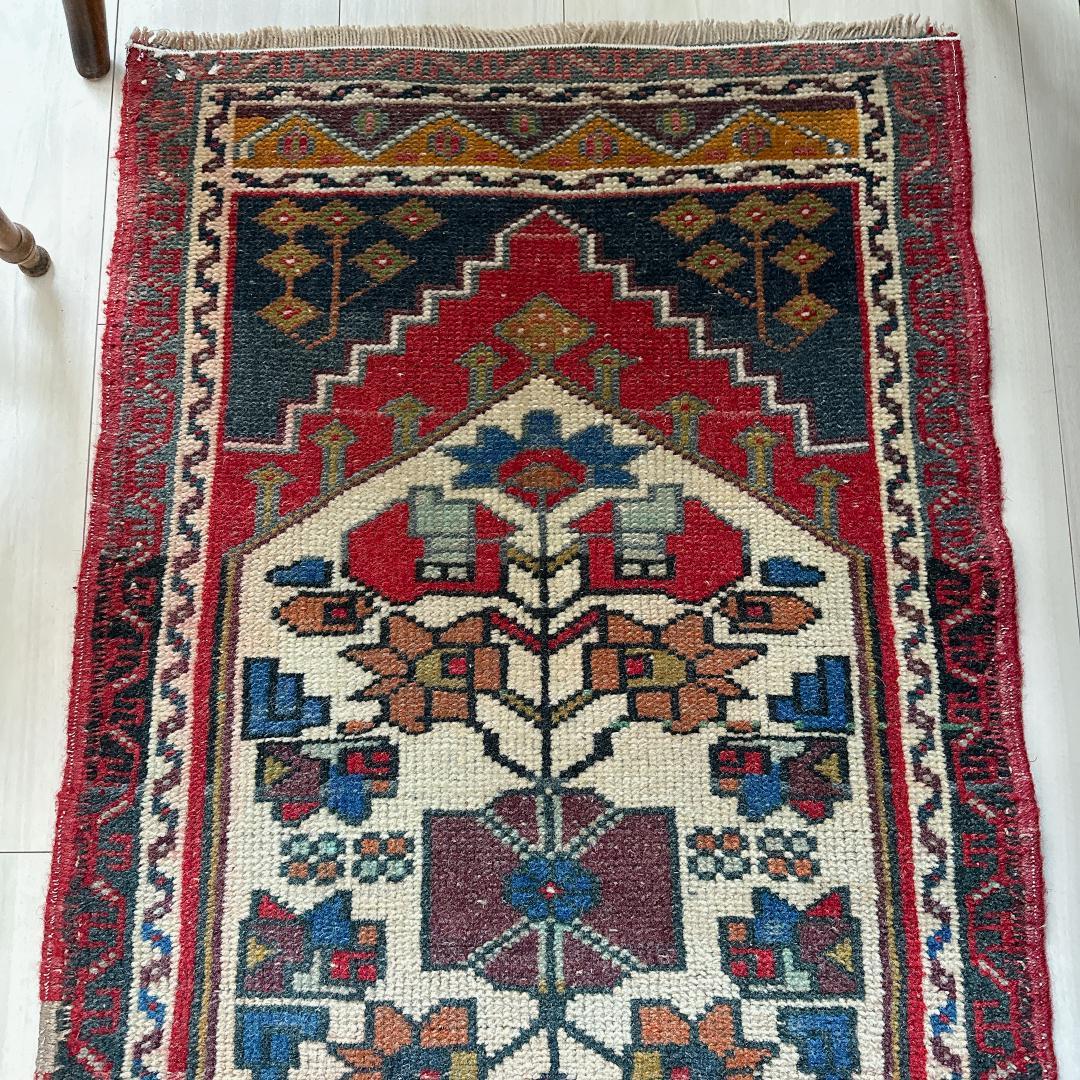 トルコヴィンテージラグ A36 スモールラグ ネイビー レッド マスタード