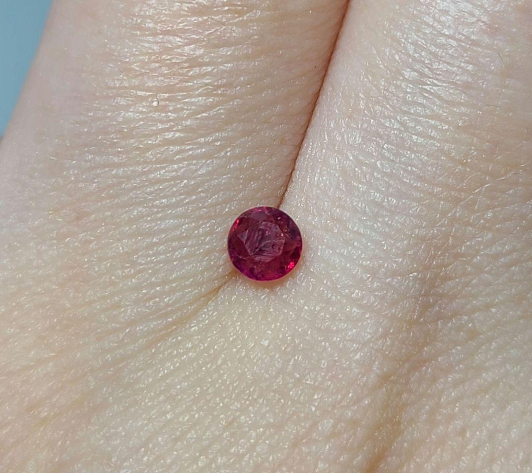 幻の赤い閃光!!★アメリカ産レッドベリル★リング、ペンダントオーダー受付中