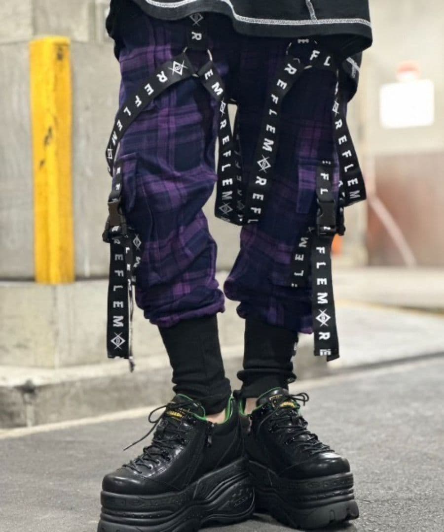 REFLEM ハーネスロゴベルトカーゴパンツ
