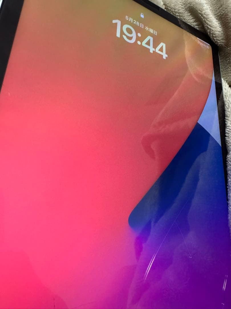 iPad Air4世代　タイプC 64GB セルラーモデル 緑色グリーン