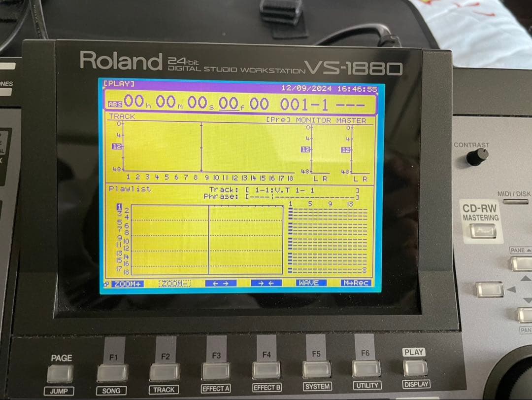 Roland デジタルマルチトラックレコーダー　VS-1880