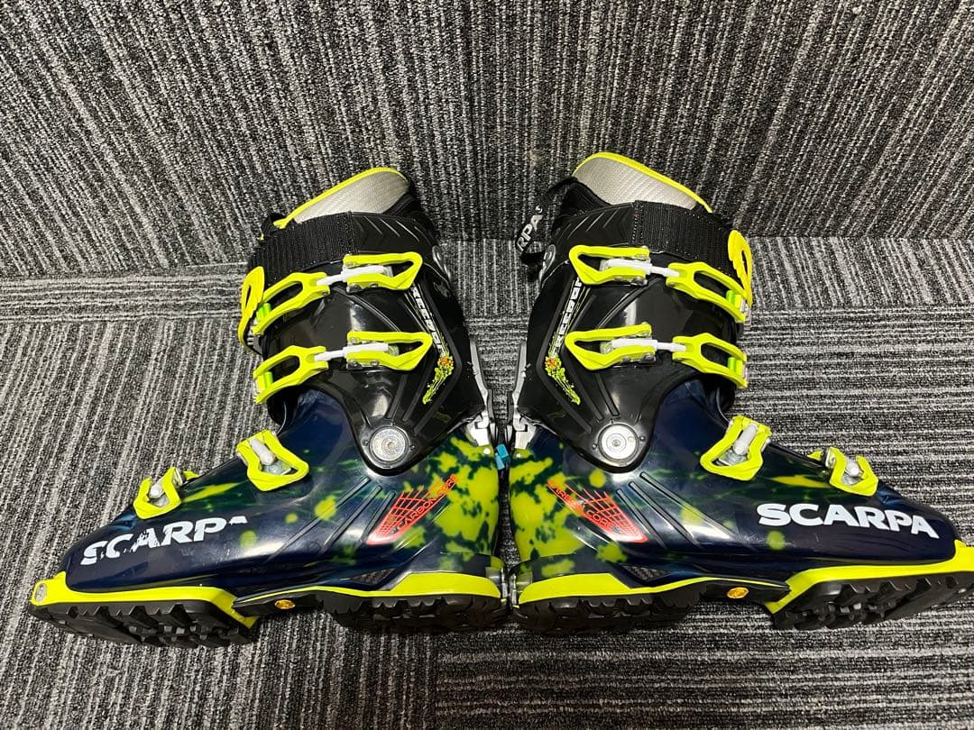 スカルパ　フリーダムSL