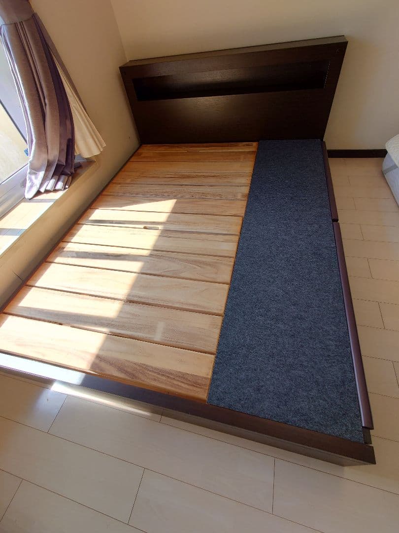 シモンズ クイーン ベッドフレーム