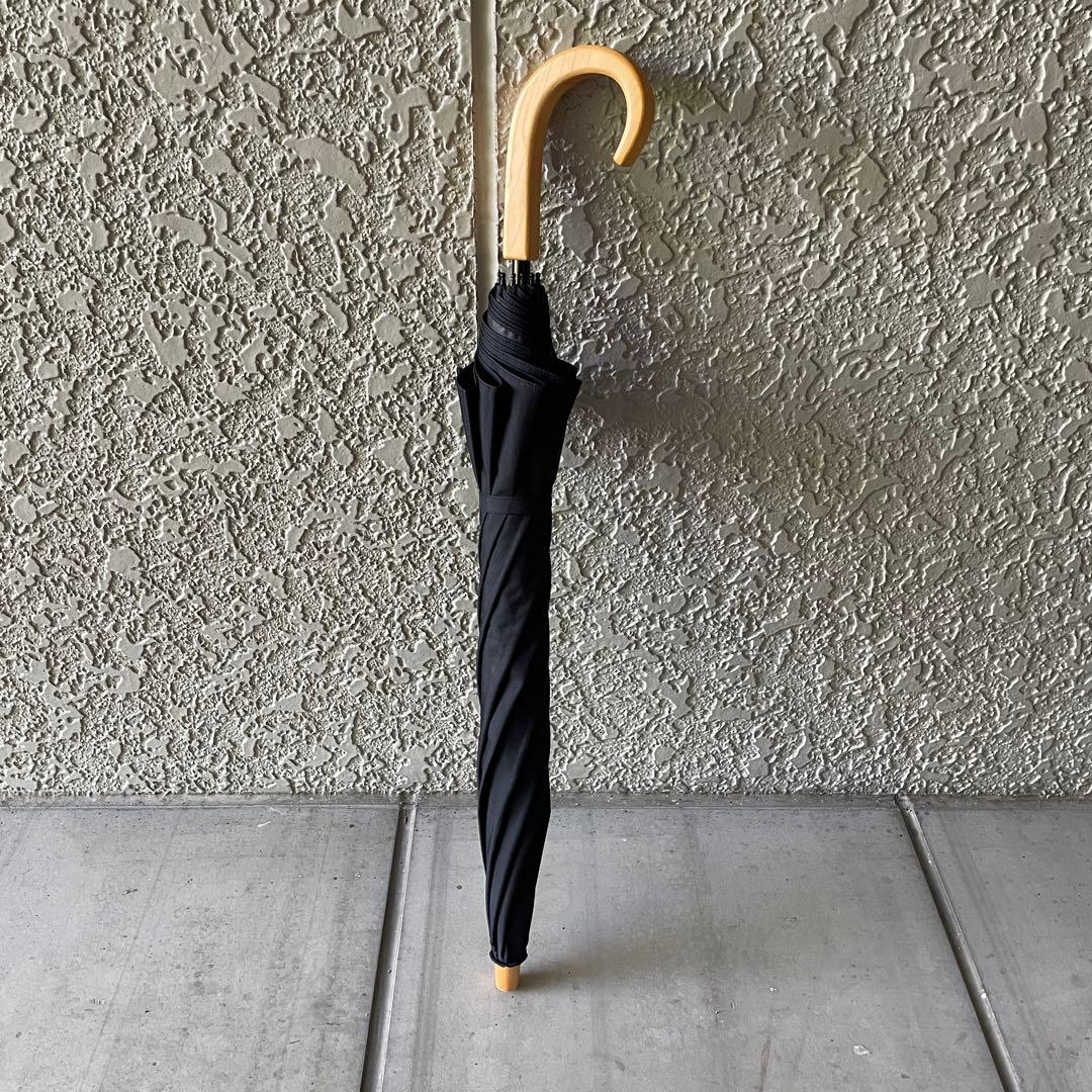 【サンバリア100】 2段 折りたたみ日傘 無地 黒