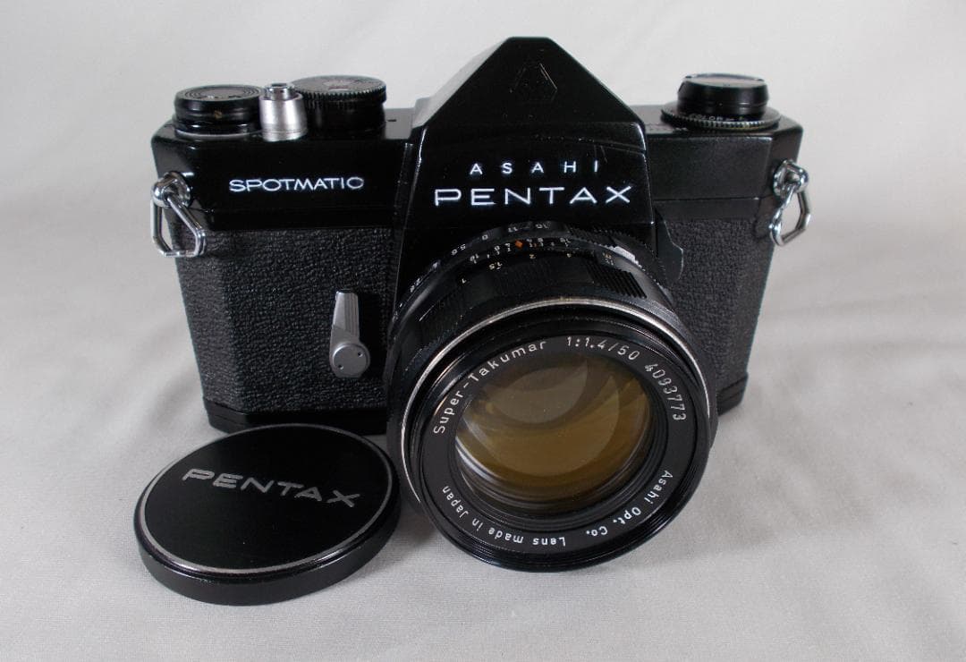 フィルムカメラ 整備済 完動品　Pentax SP　+ f/1.4　L226