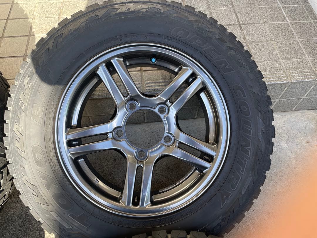 ジムニーjb23純正ホイールタイヤ付き