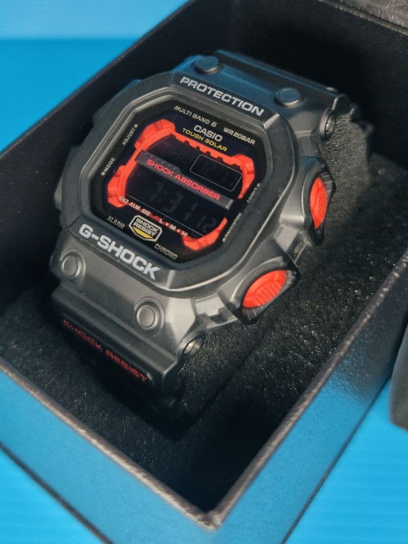 【美品】CASIO G-SHOCK GXW-56-1AJF 【電波ソーラー