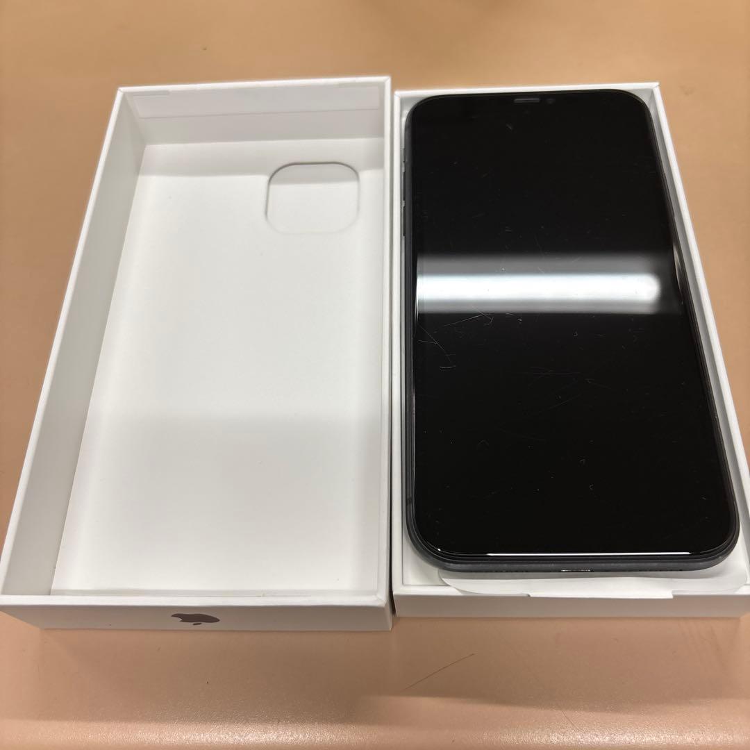 Apple iPhone 11ブラック 本体 箱付き