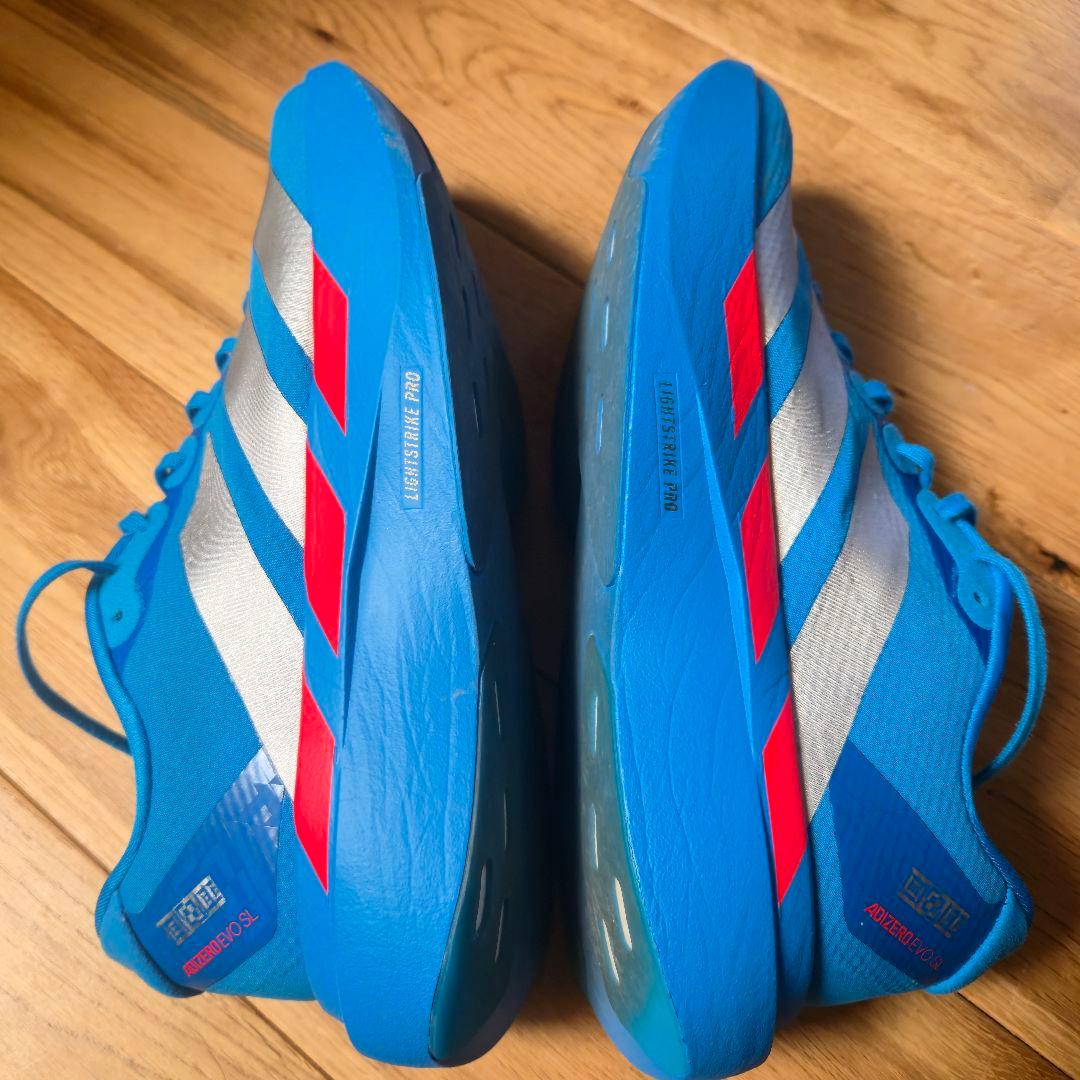 アディゼロ EVO SL ウーブン レディース 25.0センチ