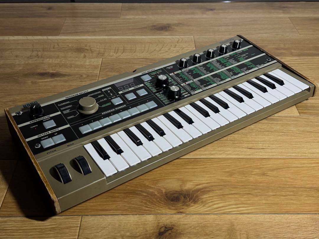 鍵盤楽器 KORG microKORG synthesizer/vocoder
