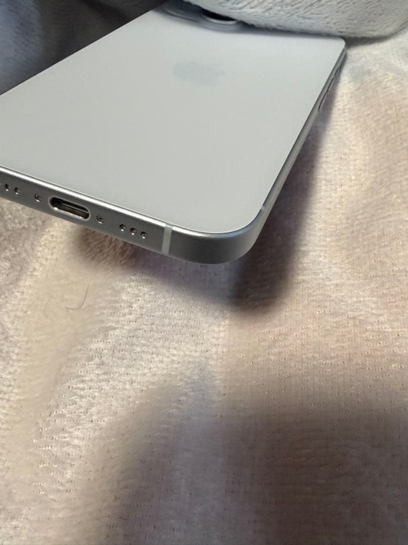 iPhone15 ブルー　バッテリー容量92%