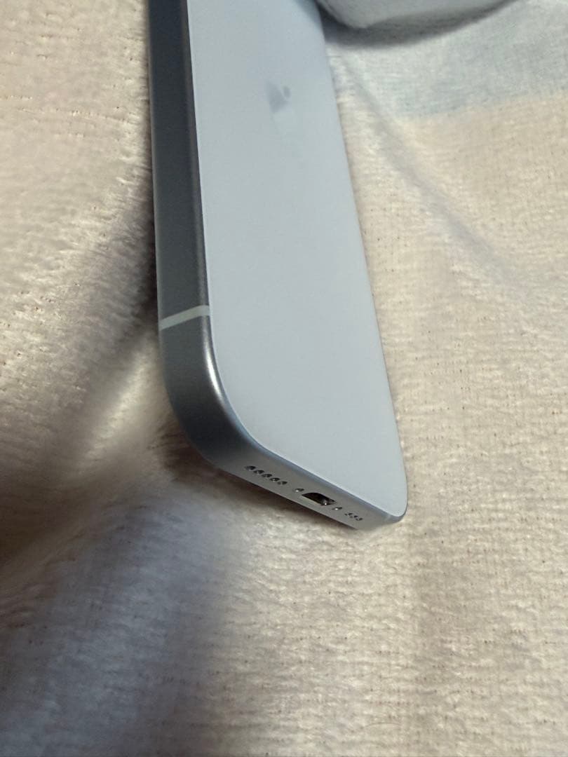 iPhone15 ブルー　バッテリー容量92%