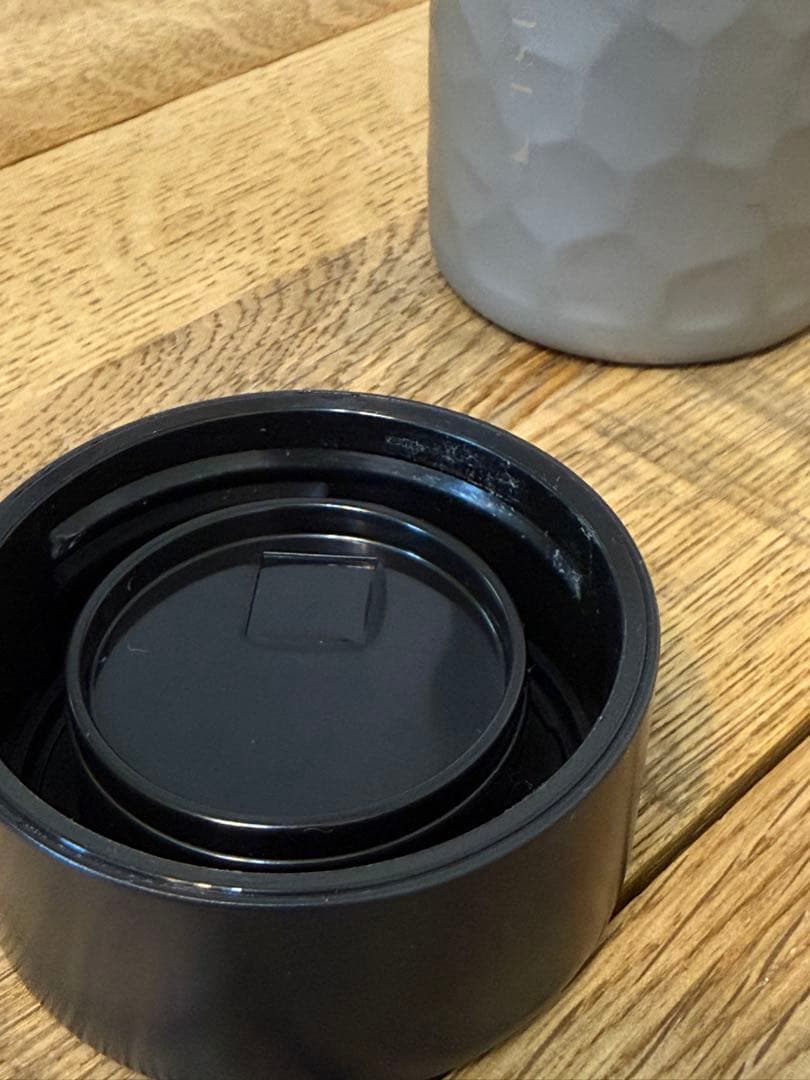 新品 TSUTSU ステンレス製携帯用まほうびん TS-360VN