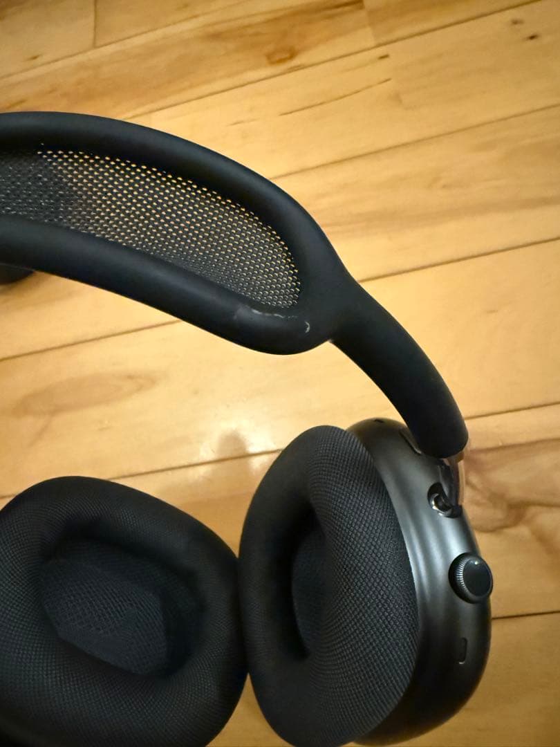 グレー ワイヤレスヘッドフォン オーバーイヤー型