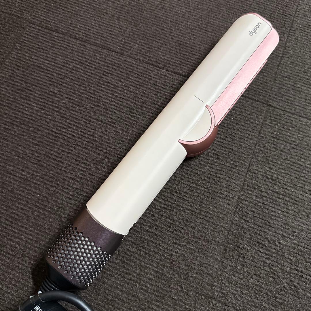 ダイソン　ストレート　ドライヤー　ストレイトナー